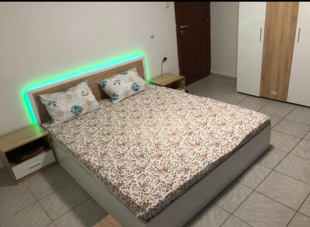 Fa Mol Apartman Napospart Kültér fotó