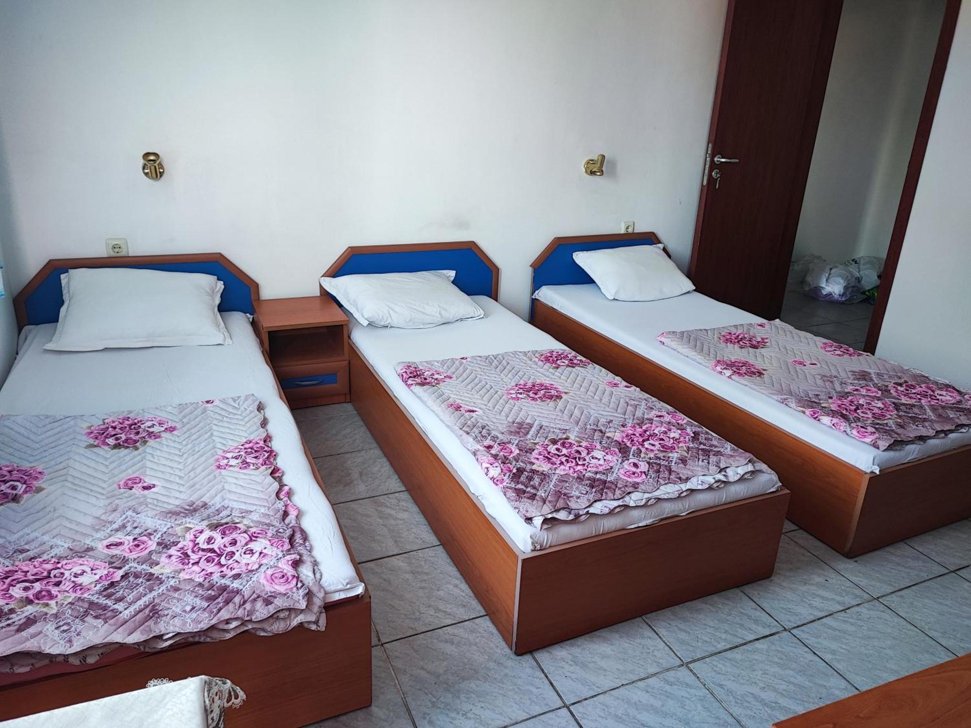 Fa Mol Apartman Napospart Kültér fotó